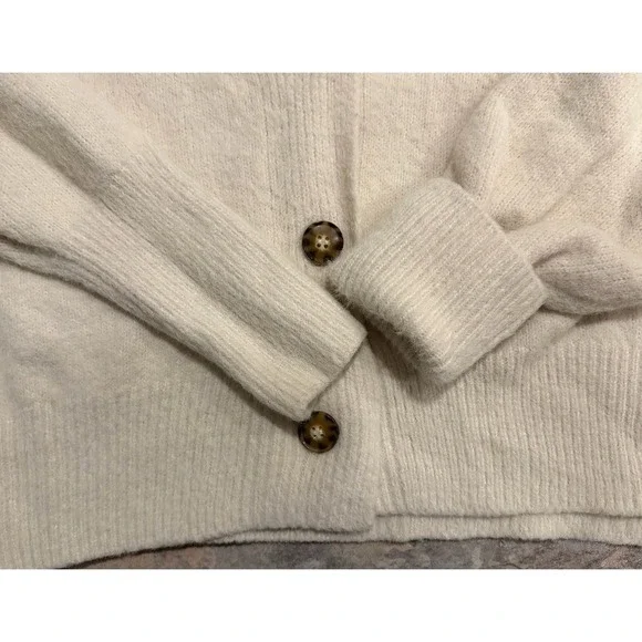 Urban Outfitters Thea Fuzzy Knit Slouchy Cardigan Sweater Women's XS Oversized - Picture 3 of 10